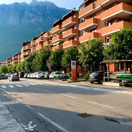 Nuovo In Centro A *